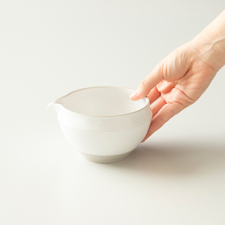 ORIGAMI Katakuchi Matcha Bowl 540ml White