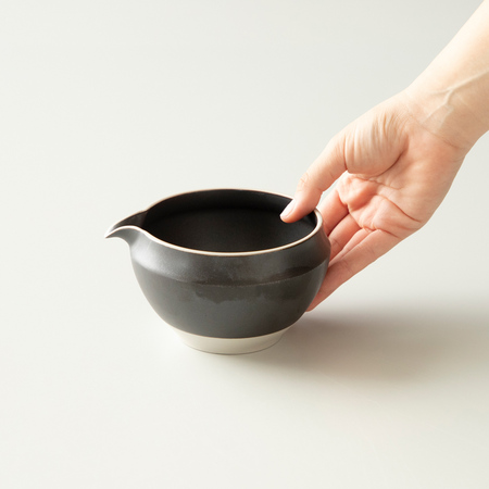 ORIGAMI Katakuchi Matcha Bowl 540ml Black