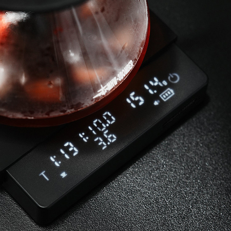 MHW 3BOMBER Cube Scale 3.0 Pro black